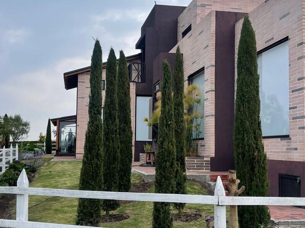 Casa de 6 alcobas en venta en Bogotá, Bogotá, 534 m² · foto 11 de 11