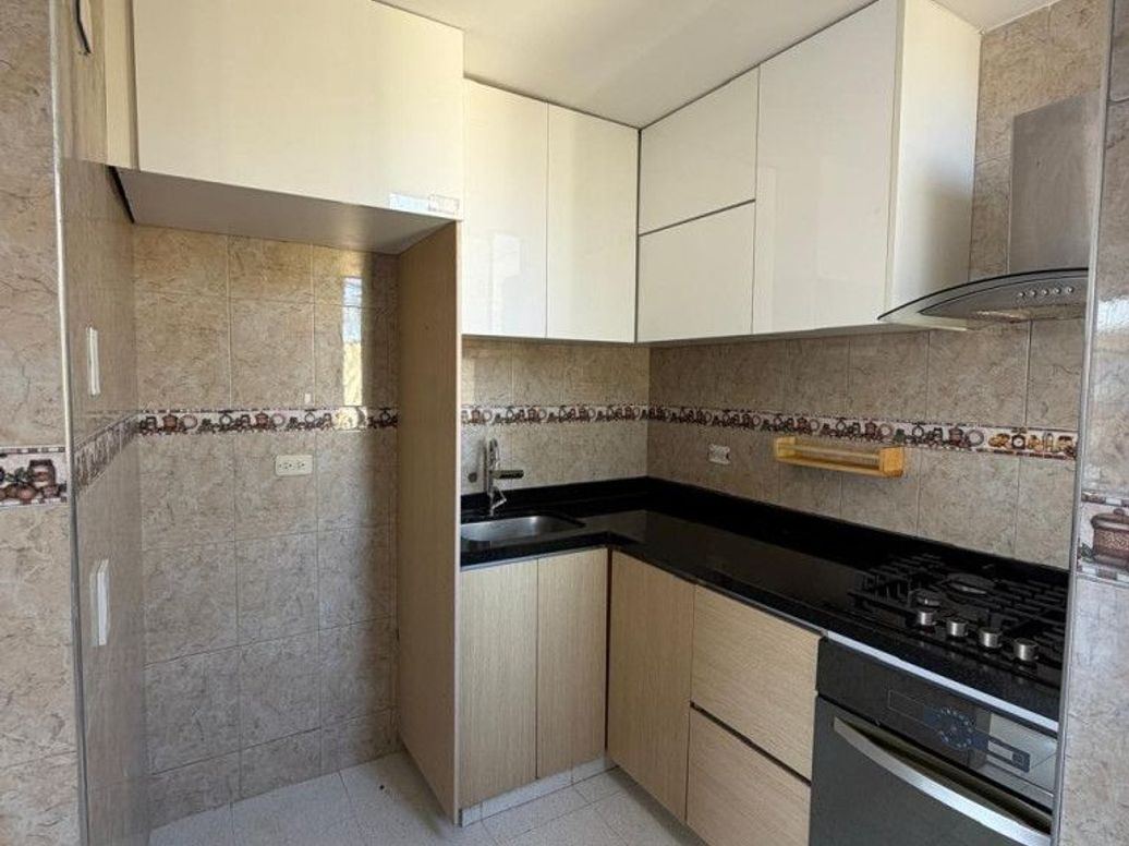 Apartamento de 3 alcobas en venta en Capellanía, Bogotá, 64 m² · foto 4 de 20