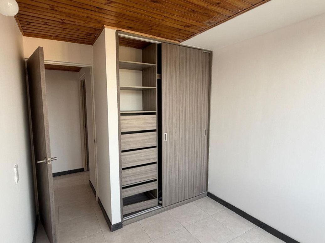 Apartamento de 3 alcobas en venta en Capellanía, Bogotá, 64 m² · foto 10 de 20