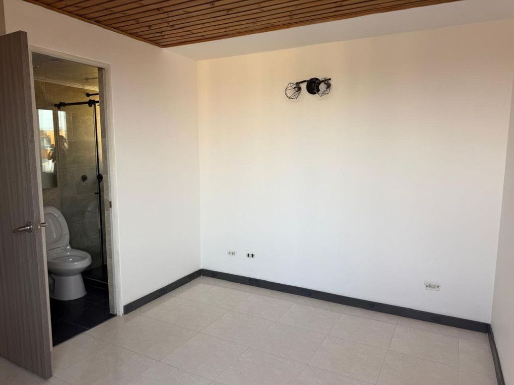 Apartamento de 3 alcobas en venta en Capellanía, Bogotá, 64 m² · foto 15 de 20