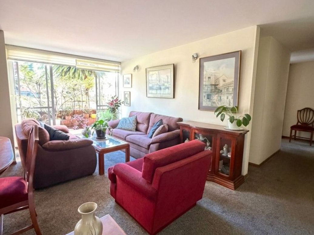 Apartamento de 3 alcobas en venta en Cr. Atabanza, Bogotá, 97 m² · foto 3 de 20