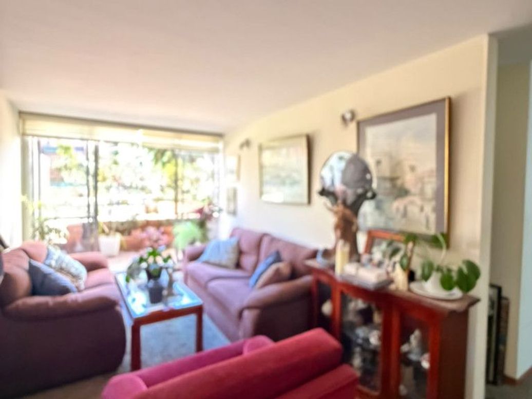 Apartamento de 3 alcobas en venta en Cr. Atabanza, Bogotá, 97 m² · foto 4 de 20