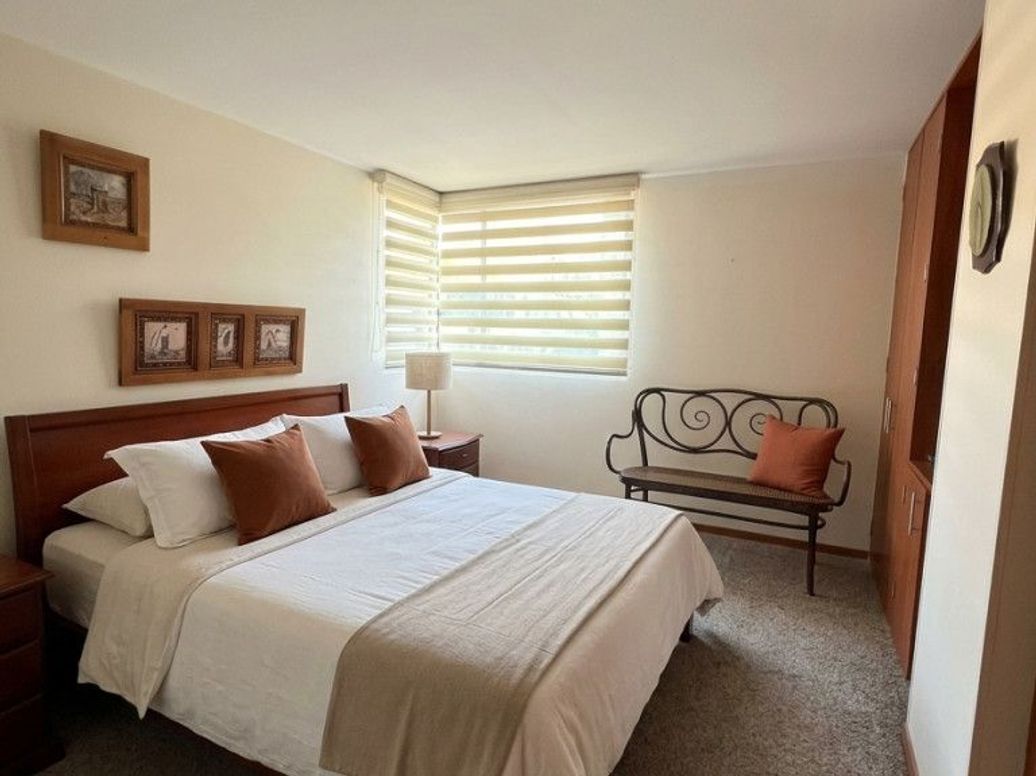 Apartamento de 3 alcobas en venta en Cr. Atabanza, Bogotá, 97 m² · foto 12 de 20