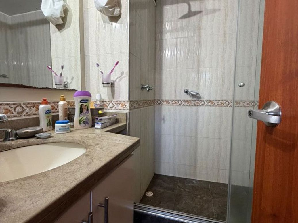 Apartamento de 3 alcobas en venta en Cr. Atabanza, Bogotá, 97 m² · foto 14 de 20