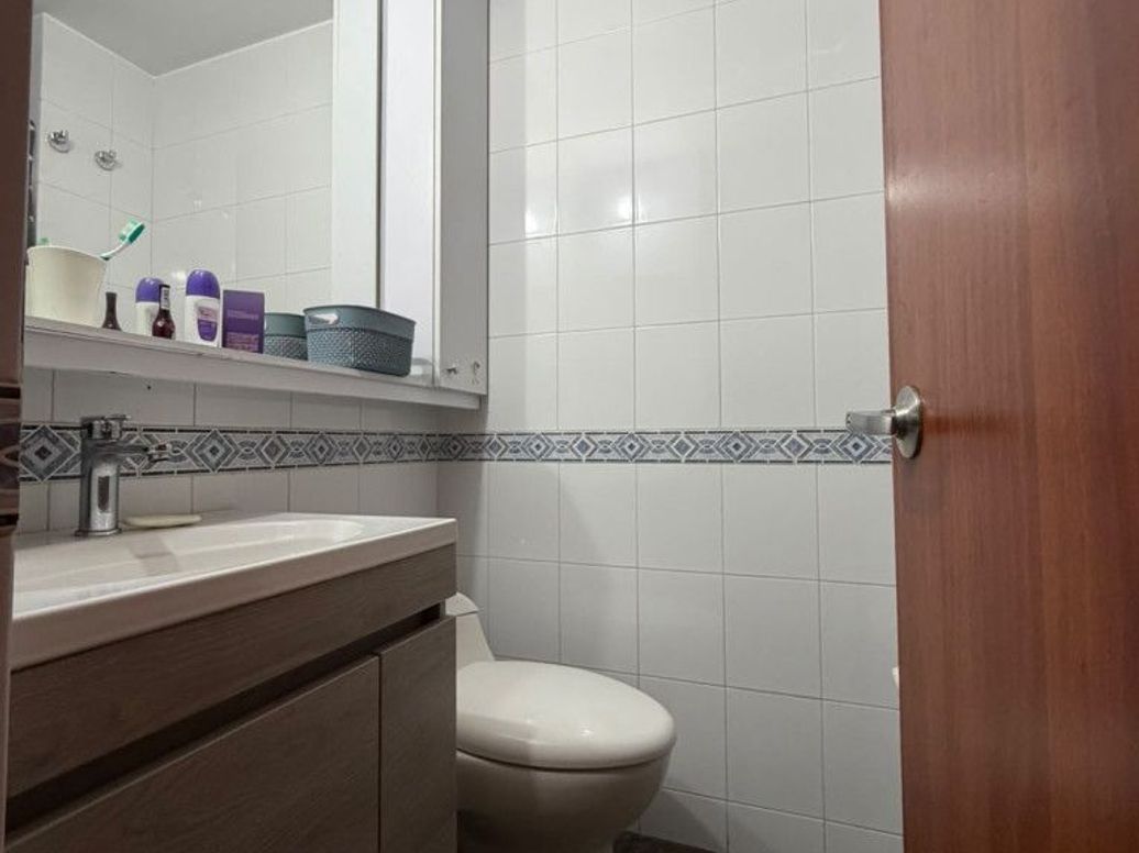 Apartamento de 3 alcobas en venta en Cr. Atabanza, Bogotá, 97 m² · foto 15 de 20