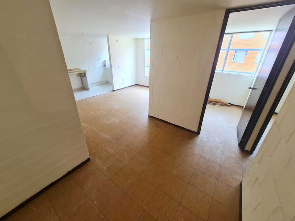 Apartamento de 3 alcobas en arriendo en El Porvenir, Bogotá, 42 m² · foto 3 de 10