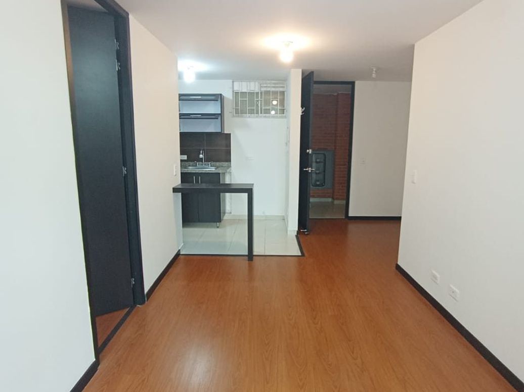 Apartaestudio en arriendo en San Antonio Nor - Occidental, Bogotá, 40 m² · foto 2 de 9