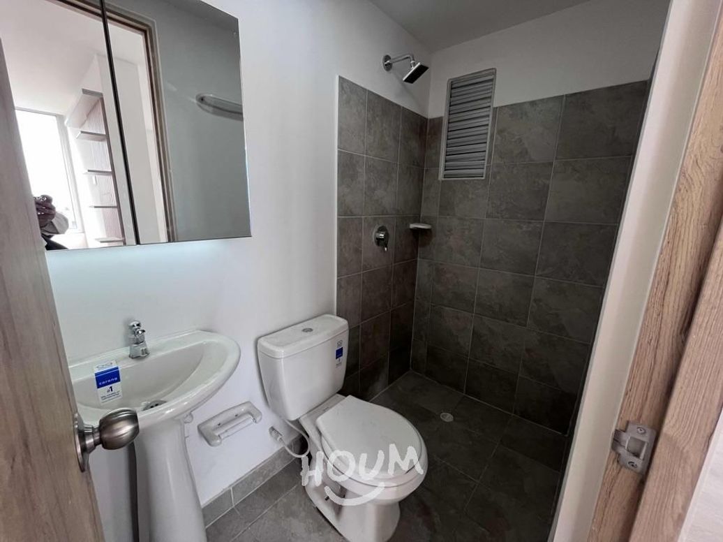 Apartamento de 1 alcoba en arriendo en Los Álamos, Bogotá, 28 m² · foto 9 de 13