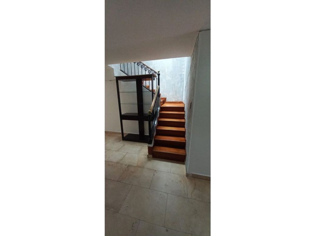 Casa de 3 alcobas en venta en Santa Paula, Bogotá, 285 m² · foto 19 de 20
