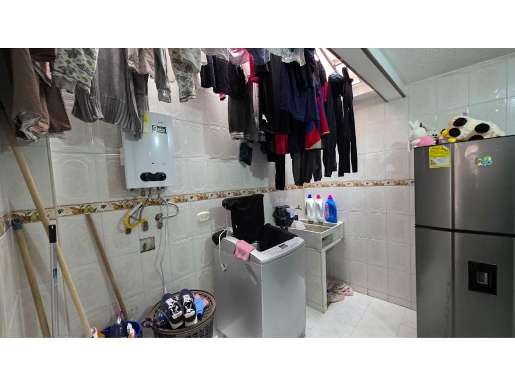 Casa de 3 alcobas en venta en Sabana De Tibabuyes, Bogotá, 74 m² · foto 12 de 20