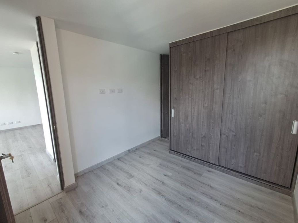 Apartamento de 2 alcobas en arriendo en Santa Teresa, Bogotá, 60 m² · foto 6 de 18