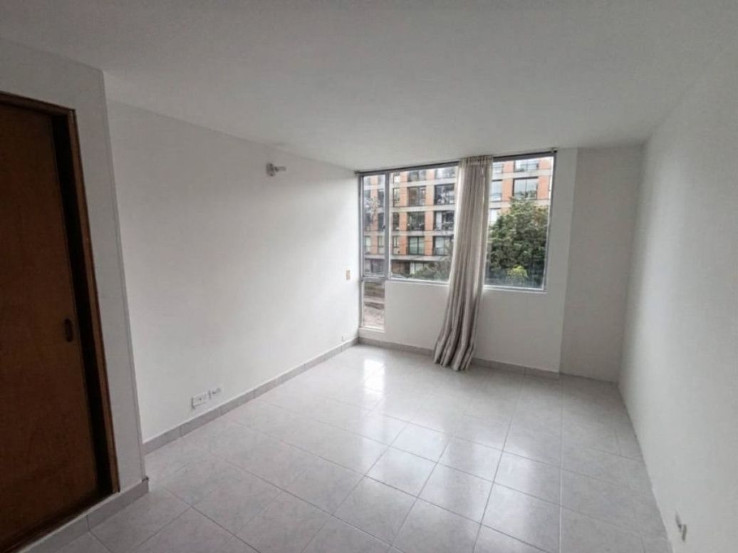 Apartamento de 2 alcobas en venta en Las Villas, Bogotá, 67 m² · foto 12 de 18