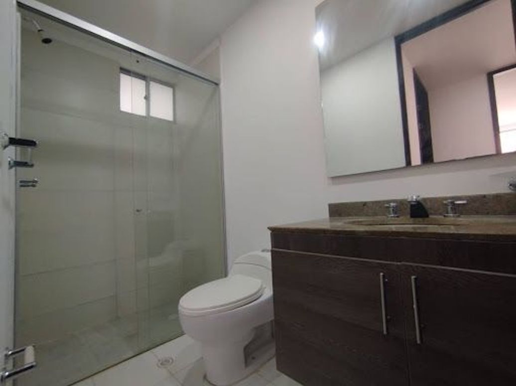 Apartamento de 2 alcobas en venta en Victoria Norte, Bogotá, 66 m² · foto 14 de 15