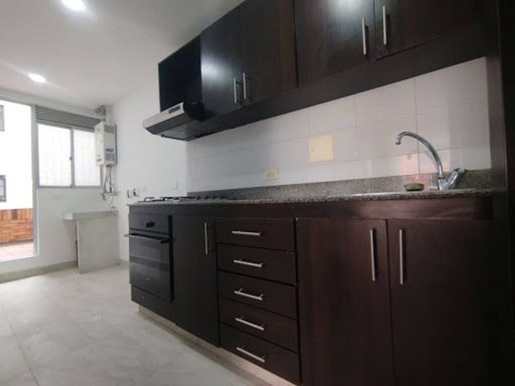 Apartamento de 2 alcobas en venta en Victoria Norte, Bogotá, 66 m² · foto 9 de 15