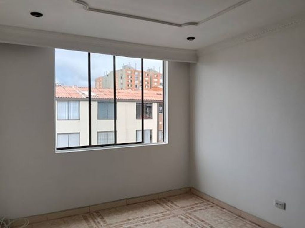 Apartamento de 3 alcobas en arriendo en San Antonio Norte, Bogotá, 60 m² · foto 8 de 20