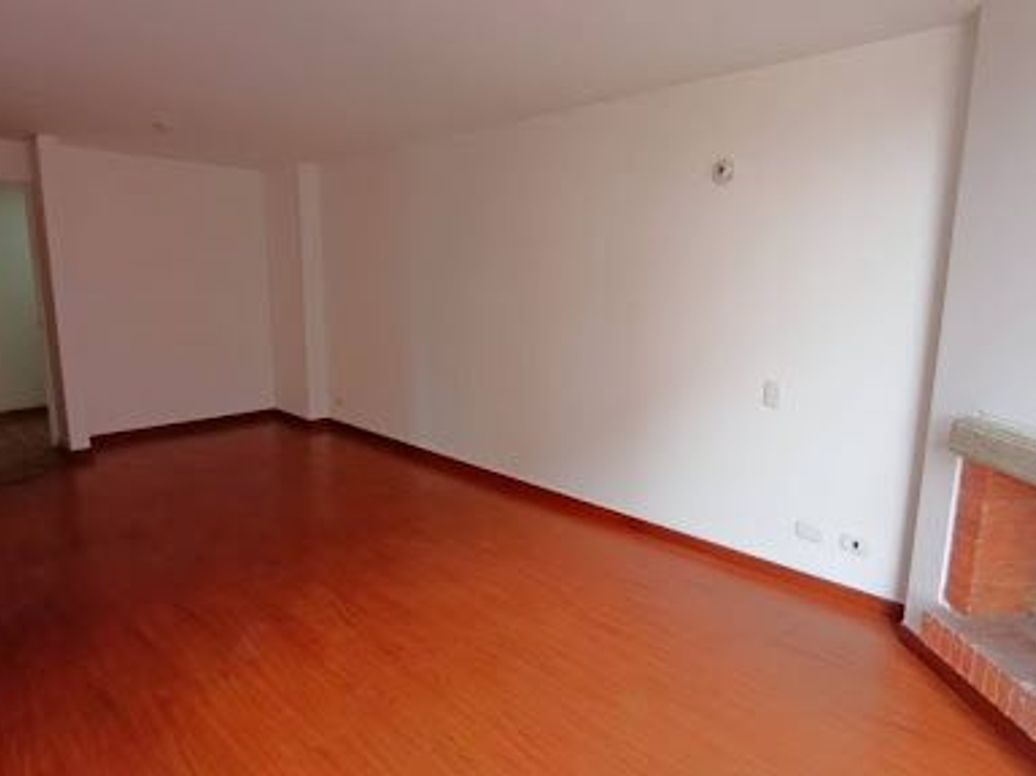 Apartamento de 3 alcobas en arriendo en Victoria Norte, Bogotá, 78 m² · foto 2 de 10