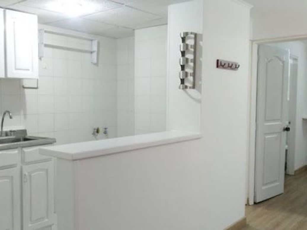 Apartamento de 1 alcoba en arriendo en Belalcázar, Bogotá, 30 m² · foto 5 de 17