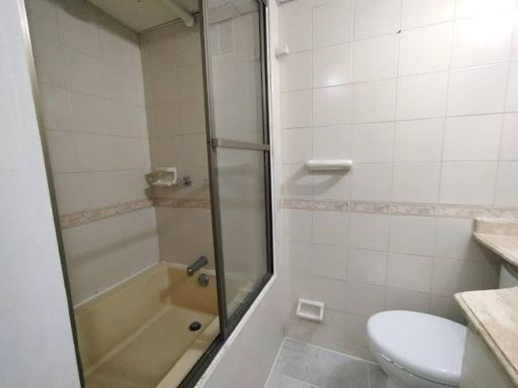 Apartamento de 1 alcoba en arriendo en Belalcázar, Bogotá, 30 m² · foto 13 de 17