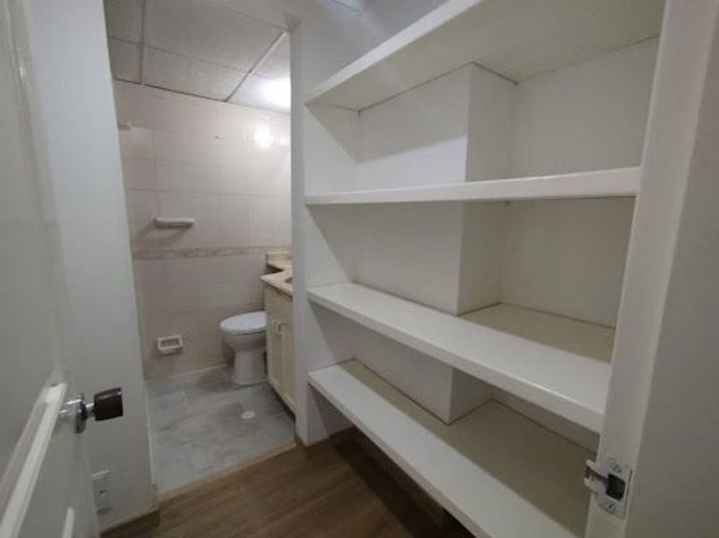 Apartamento de 1 alcoba en arriendo en Belalcázar, Bogotá, 30 m² · foto 16 de 17