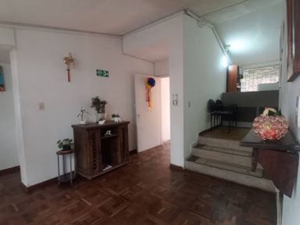 Casa de 5 alcobas en venta en El Contador, Bogotá, 260 m² · foto 18 de 20