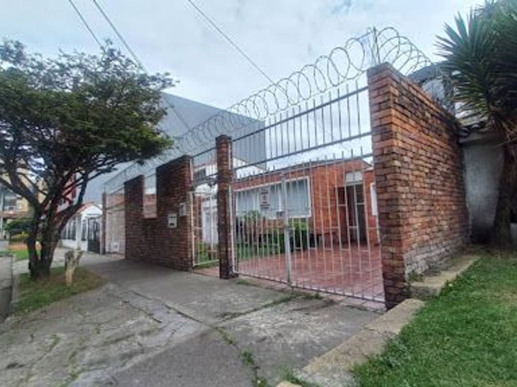 Casa de 5 alcobas en venta en El Contador, Bogotá, 260 m² · foto 5 de 20