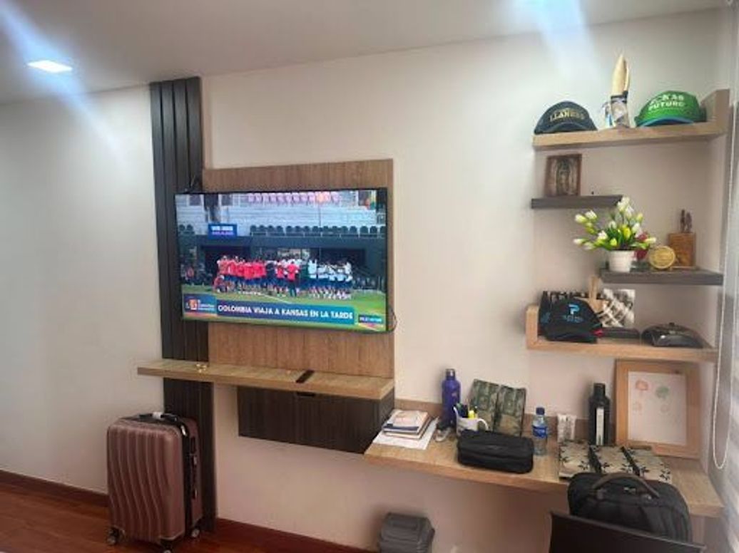 Apartamento de 3 alcobas en venta en Chapinero, Bogotá, 73 m² · foto 4 de 10