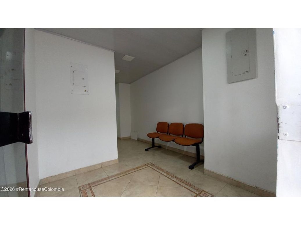 Casa de 4 alcobas en venta en Teusaquillo, Bogotá, 316 m² · foto 2 de 20