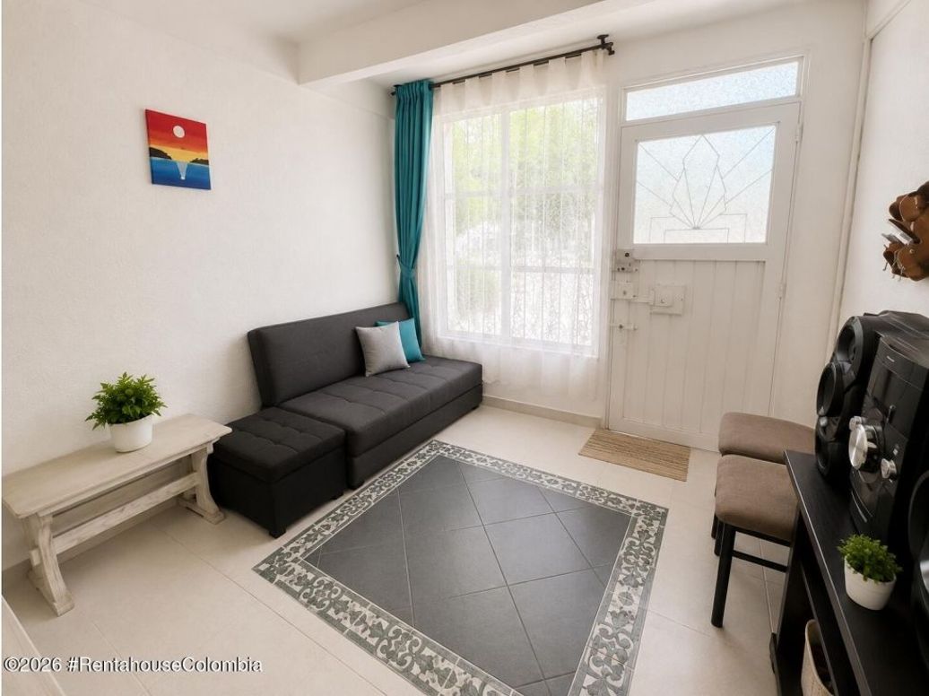 Casa de 2 alcobas en venta en Tibabuyes, Bogotá, 47 m² · foto 4 de 20