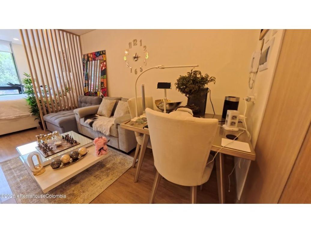 Apartamento de 1 alcoba en venta en Bosque De Pinos, Bogotá, 30 m² · foto 7 de 11