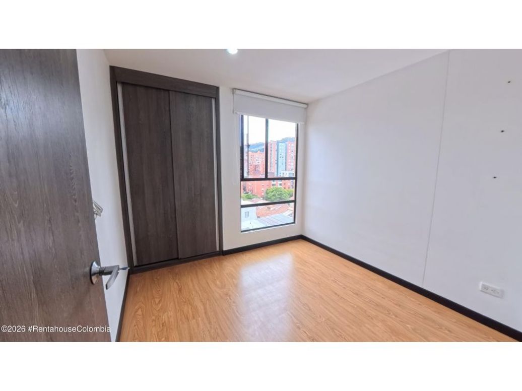 Apartamento de 3 alcobas en venta en Cedritos, Bogotá, 84 m² · foto 11 de 20
