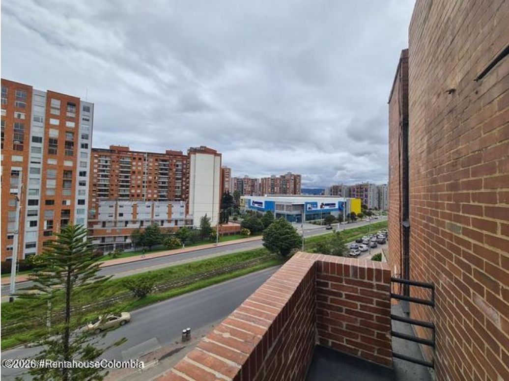 Apartamento de 2 alcobas en venta en Cedro Salazar, Bogotá, 93 m² · foto 18 de 20