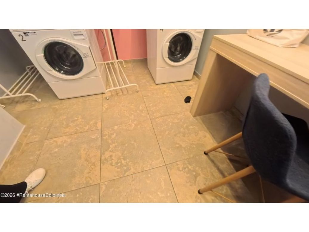 Apartamento de 1 alcoba en venta en Quinta Paredes, Bogotá, 23 m² · foto 17 de 20