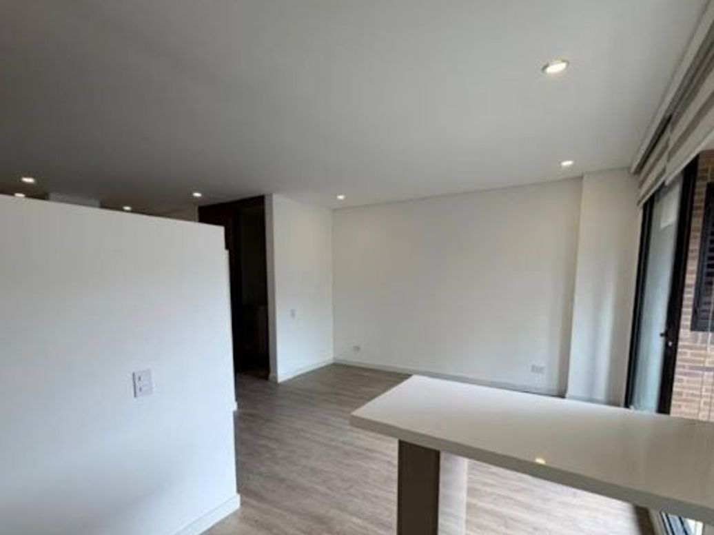 Apartaestudio en venta en Usaquén, Bogotá, 52 m² · foto 5 de 8