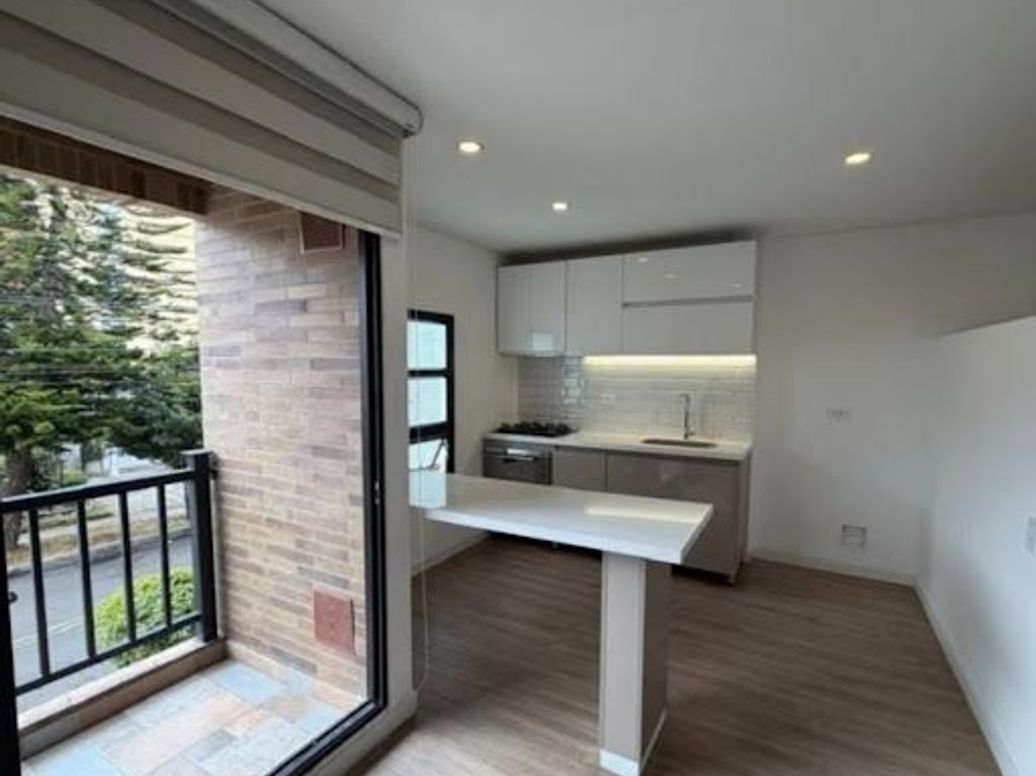 Apartaestudio en venta en Usaquén, Bogotá, 52 m² · foto 2 de 8