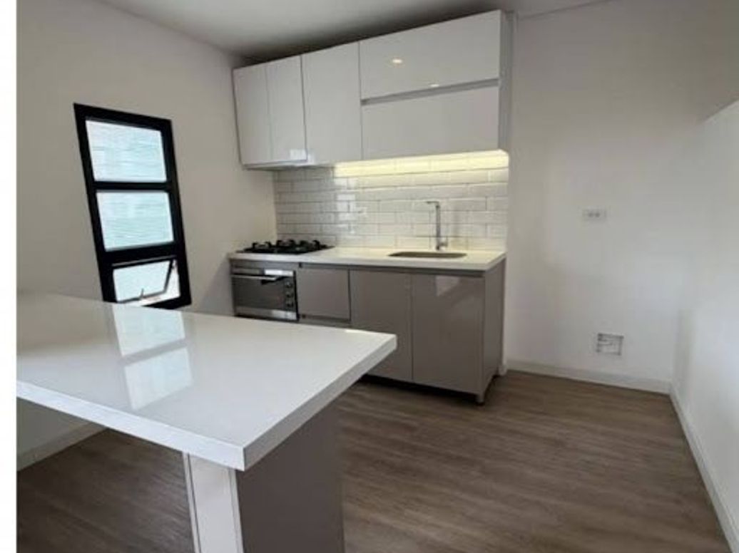 Apartaestudio en venta en Usaquén, Bogotá, 52 m² · foto 3 de 8