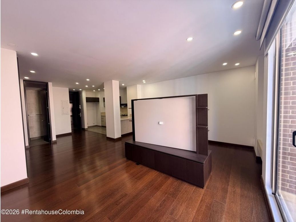 Apartamento de 1 alcoba en venta en Molinos Norte, Bogotá, 52 m² · foto 5 de 20