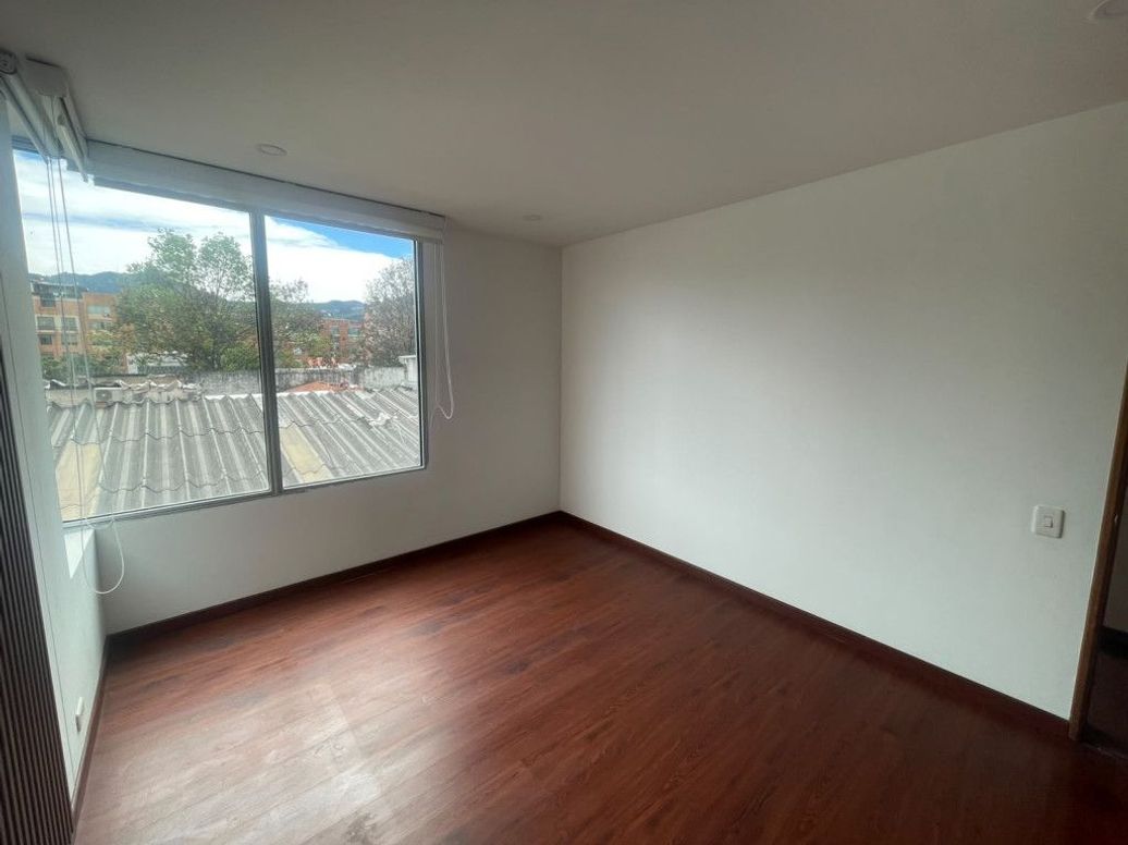 Apartamento de 2 alcobas en arriendo en Santa Bibiana, Bogotá, 74 m² · foto 8 de 17