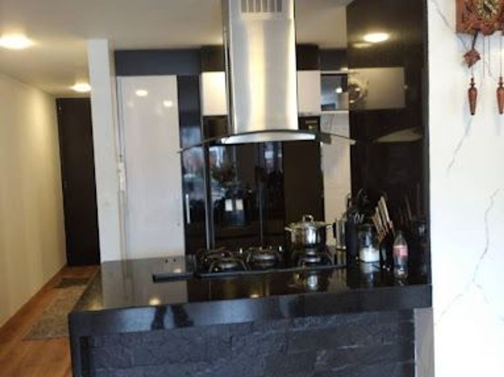 Apartamento de 3 alcobas en venta en Ciudad Berna, Bogotá, 96 m² · foto 3 de 12
