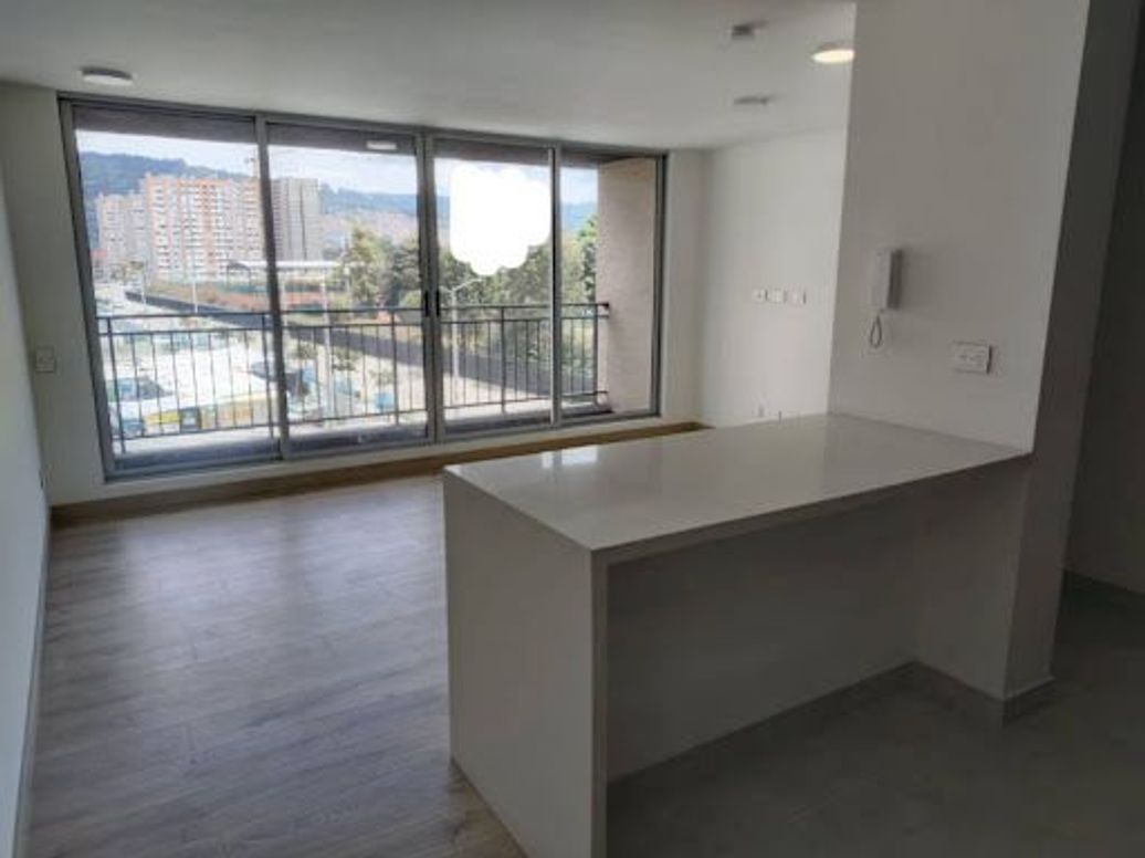 Apartamento de 3 alcobas en venta en Mirandela, Bogotá, 91 m² · foto 4 de 20
