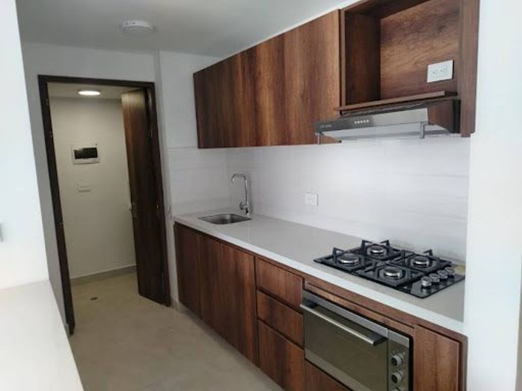 Apartamento de 3 alcobas en venta en Mirandela, Bogotá, 91 m² · foto 8 de 20