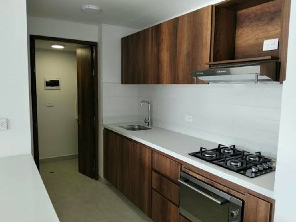 Apartamento de 3 alcobas en venta en Mirandela, Bogotá, 91 m² · foto 9 de 20