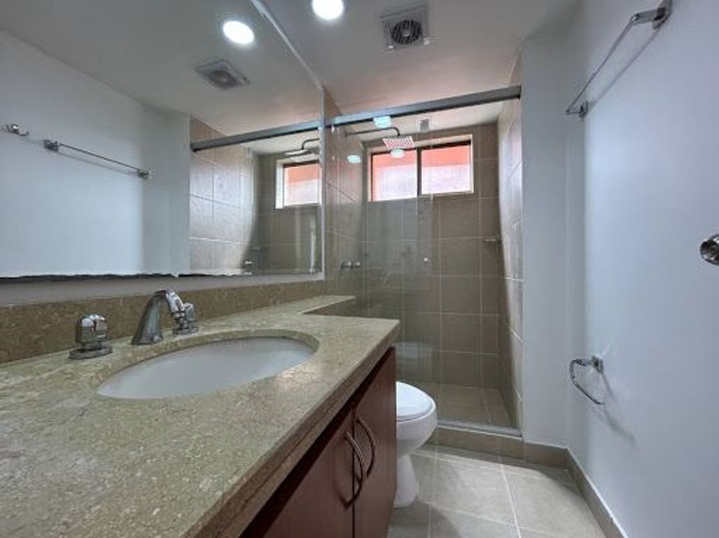 Apartamento de 3 alcobas en arriendo en Alameda Campestre, Bogotá, 116 m² · foto 17 de 20