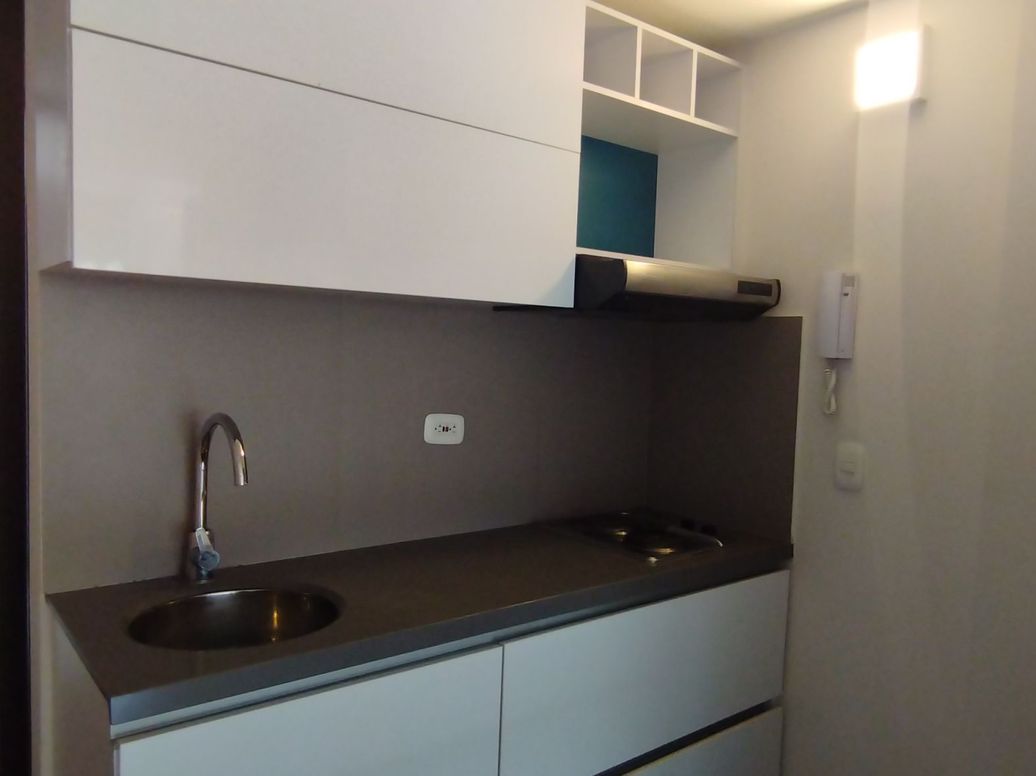 Apartaestudio en arriendo en Chapinero Central, Bogotá, 25 m² · foto 5 de 16