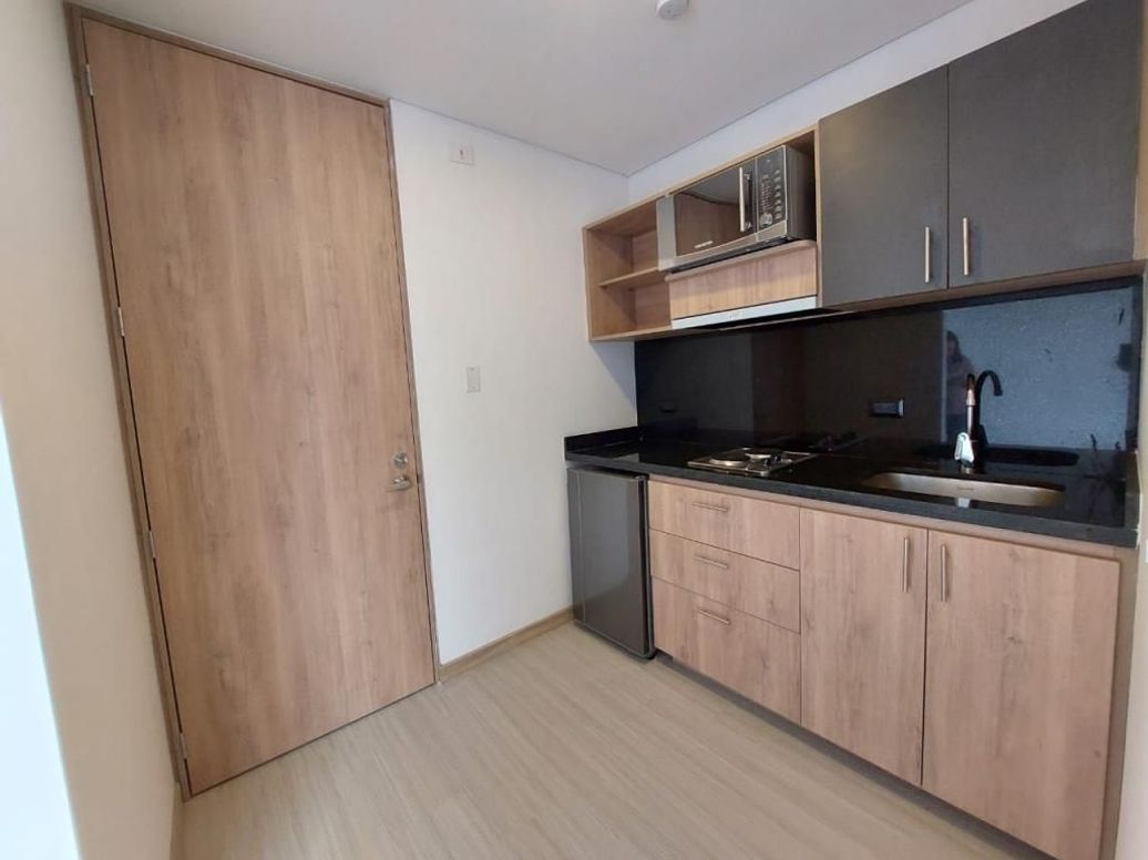 Apartaestudio en arriendo en Chapinero Central, Bogotá, 18 m² · foto 2 de 13