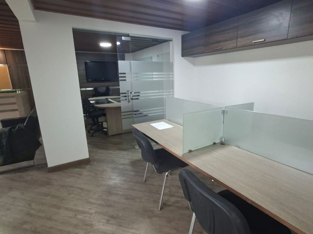 Casa de 7 alcobas en arriendo en La Española, Bogotá, 350 m² · foto 4 de 20