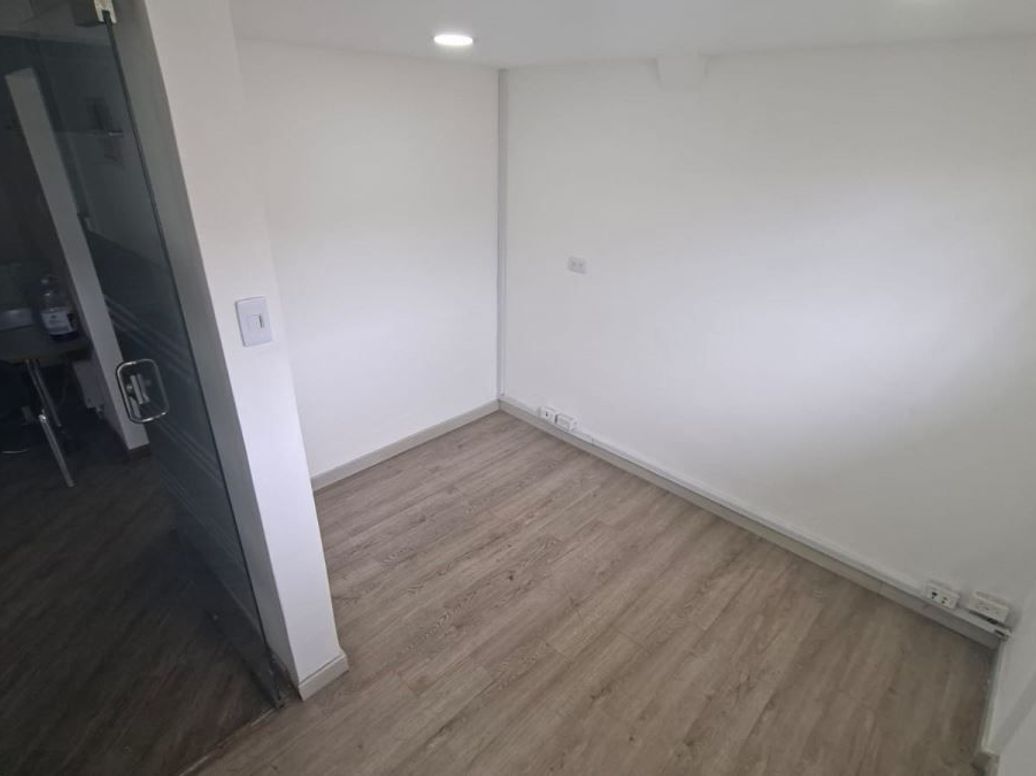 Casa de 7 alcobas en arriendo en La Española, Bogotá, 350 m² · foto 16 de 20