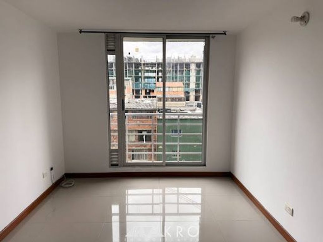 Apartamento de 3 alcobas en venta en Lijaca, Bogotá, 58 m² · foto 2 de 20