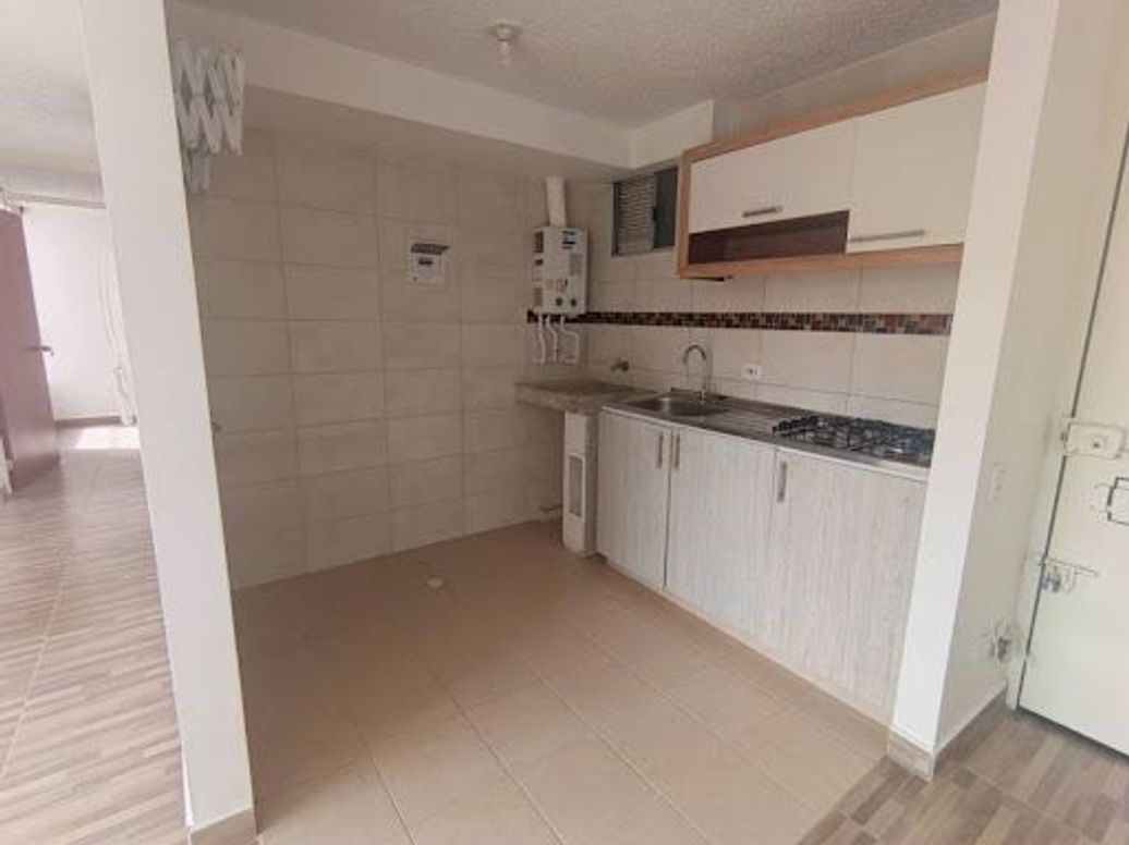 Apartamento de 2 alcobas en venta en Tierra Buena, Bogotá, 52 m² · foto 4 de 20