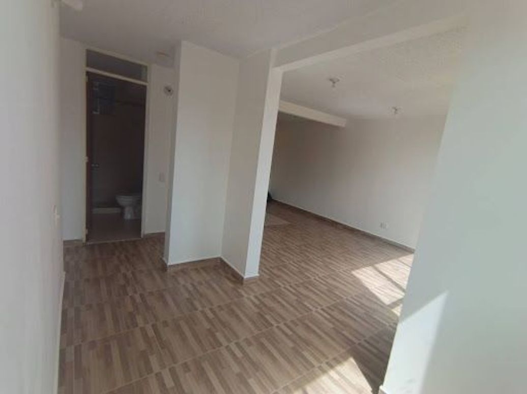 Apartamento de 2 alcobas en venta en Tierra Buena, Bogotá, 52 m² · foto 6 de 20
