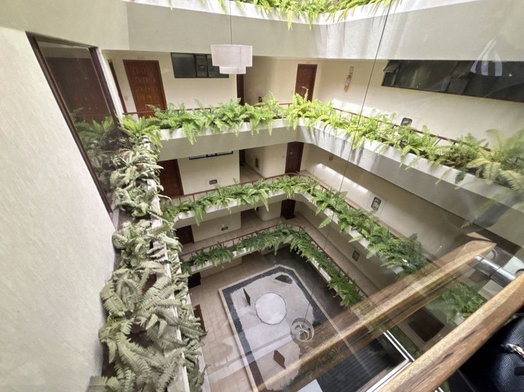 Apartamento de 2 alcobas en venta en Santa Barbara Central, Bogotá, 69 m² · foto 15 de 17